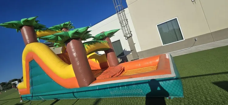 inflatable water slide in Wimauma